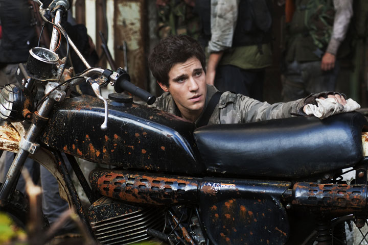 falling skies tnt